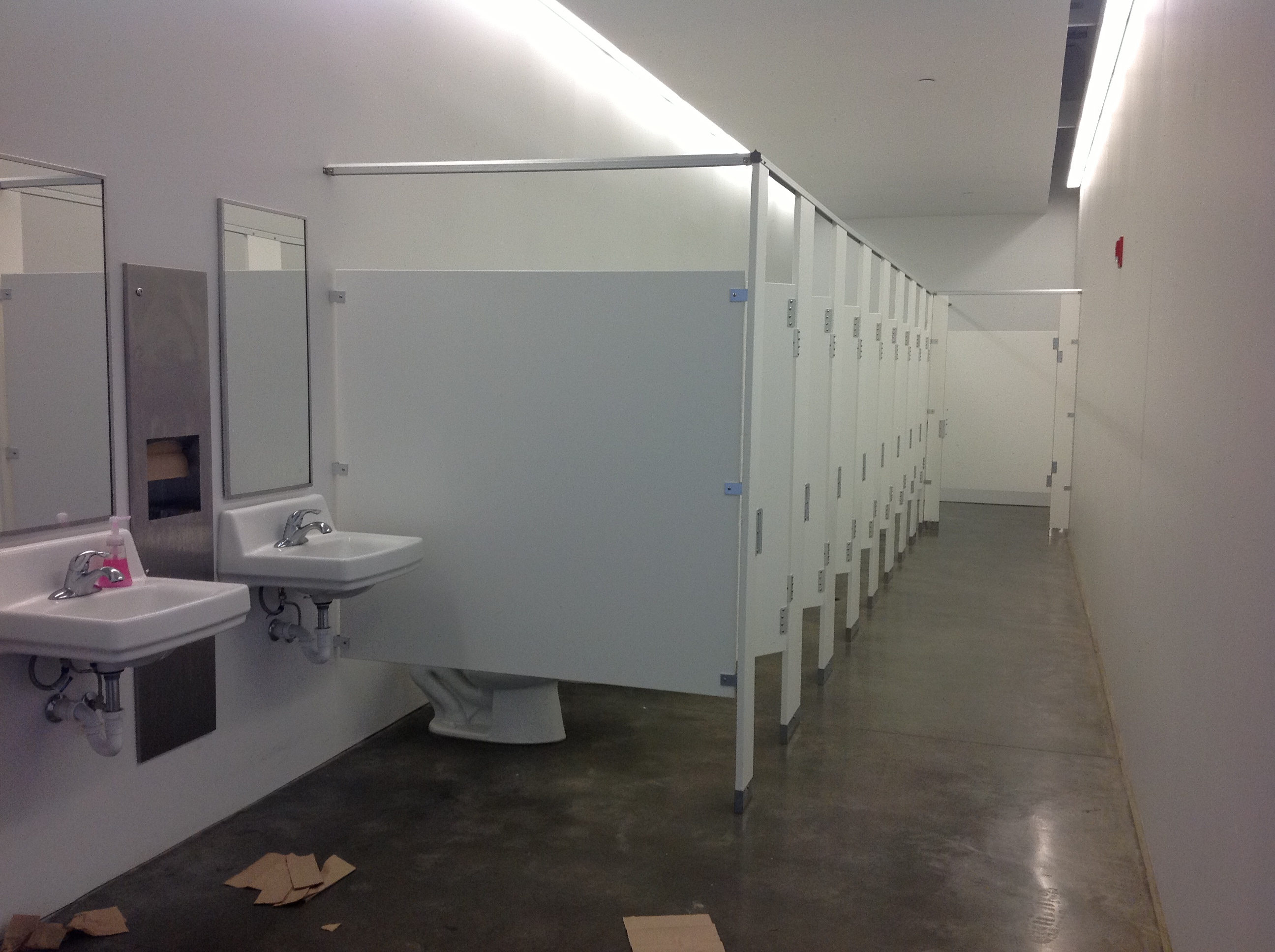 The 6 Real Issues With Public Restrooms